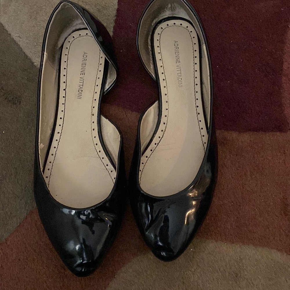 Adrienne Vittadini Flats - Size 8